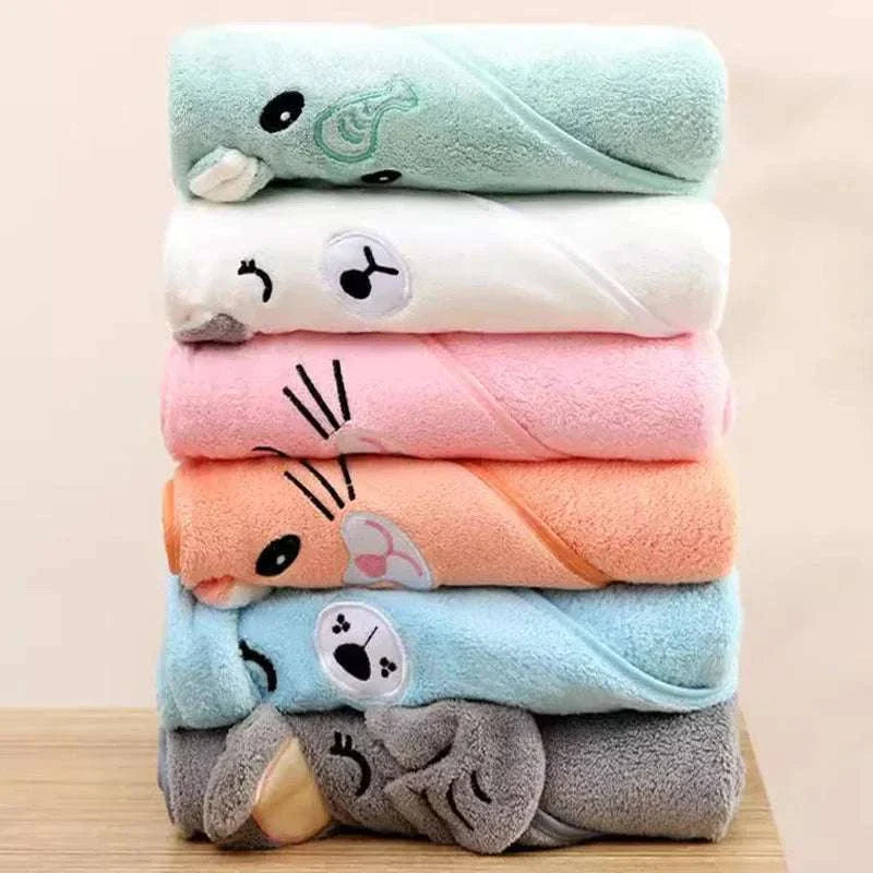 Soft absorbent baby bath towel in cute design, ideal for newborns and sensitive skin
