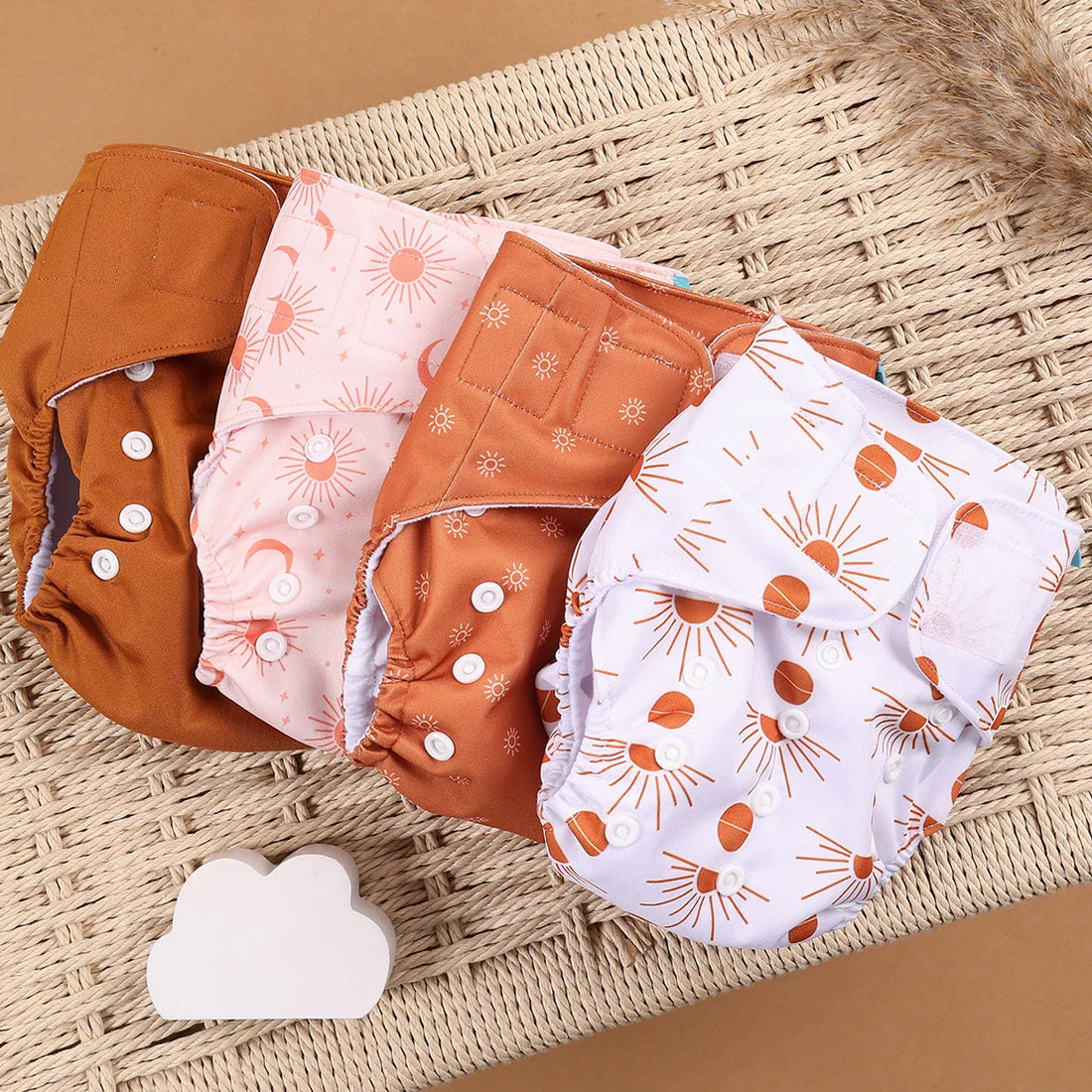 Happyflute 4Pcs eco-friendly reusable cloth diapers for babies 0-1 year, waterproof polyester material